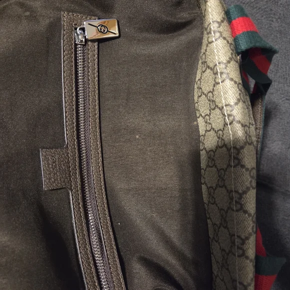 Tender GG Supreme Monogram Textured Dollar Calfskin Web Tote. - Picture 8 of 14